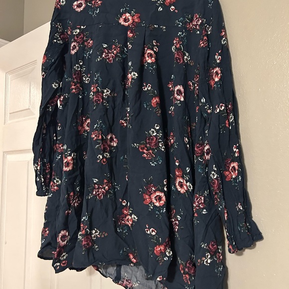 Jessica Simpson large mathernity top - Picture 3 of 5